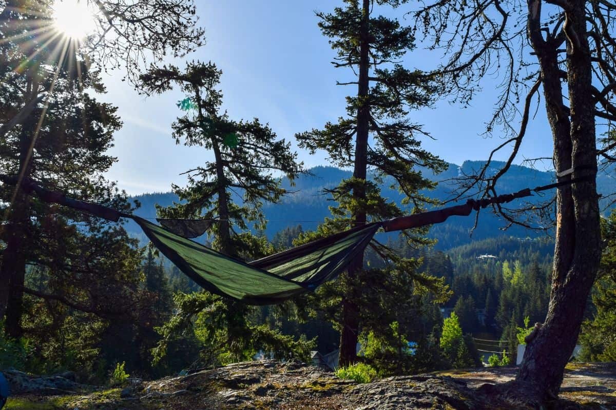 How To Hammock Camp In The Rain - The Outdoor Adventurer Network How To Hammock Camp In The Rain - The Outdoor Adventurer Network